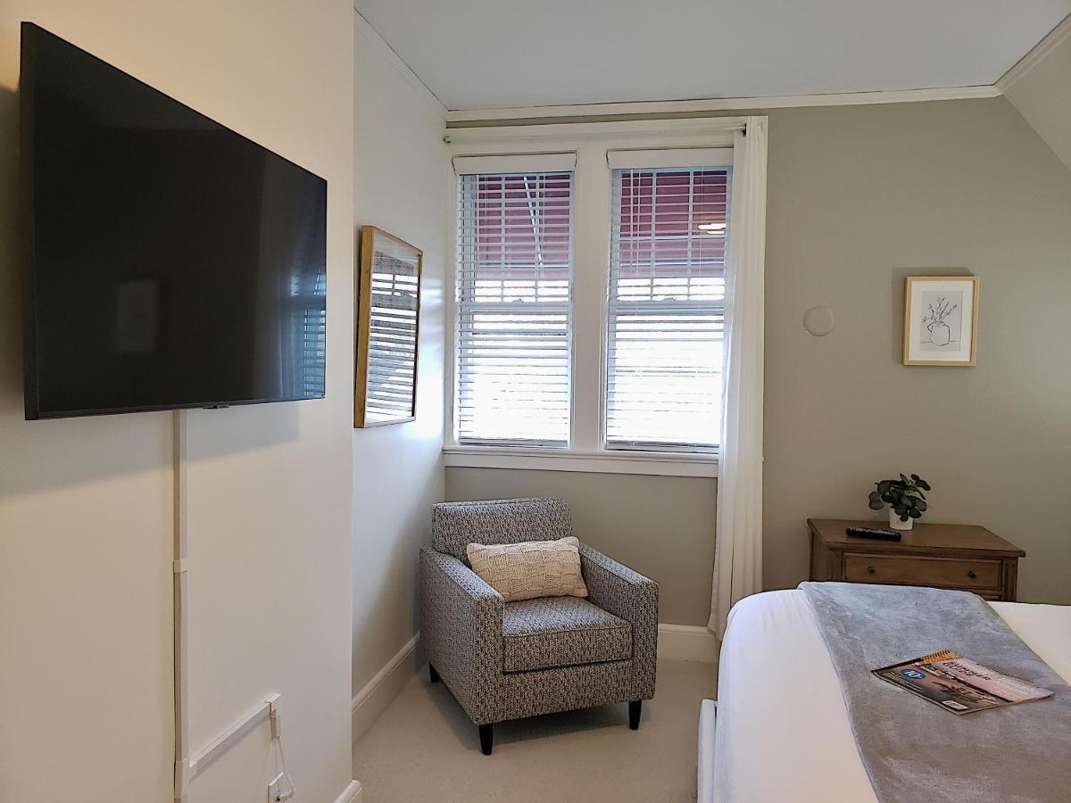 Hearthside Inn بار هاربور المظهر الخارجي الصورة