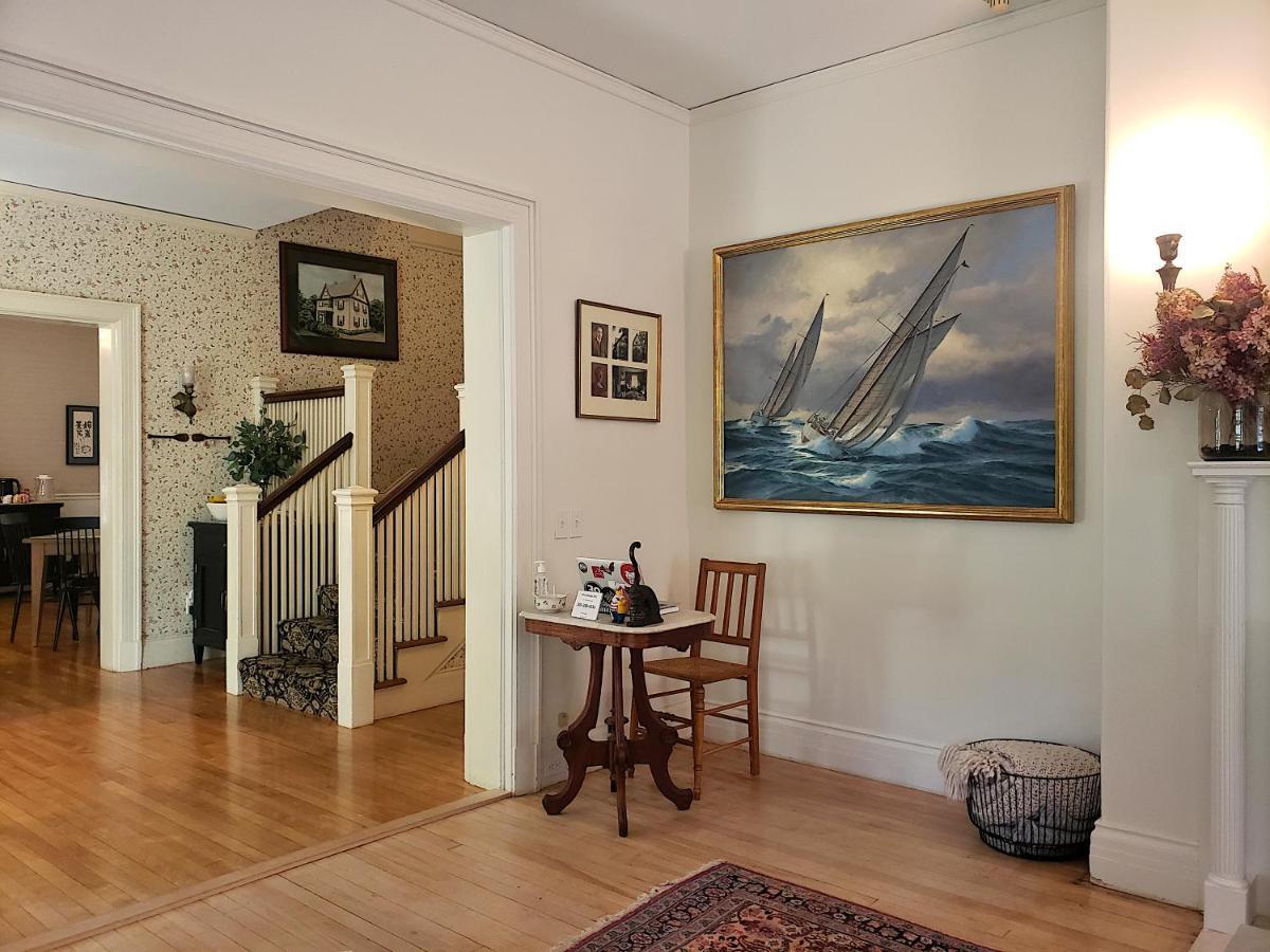 Hearthside Inn بار هاربور المظهر الخارجي الصورة